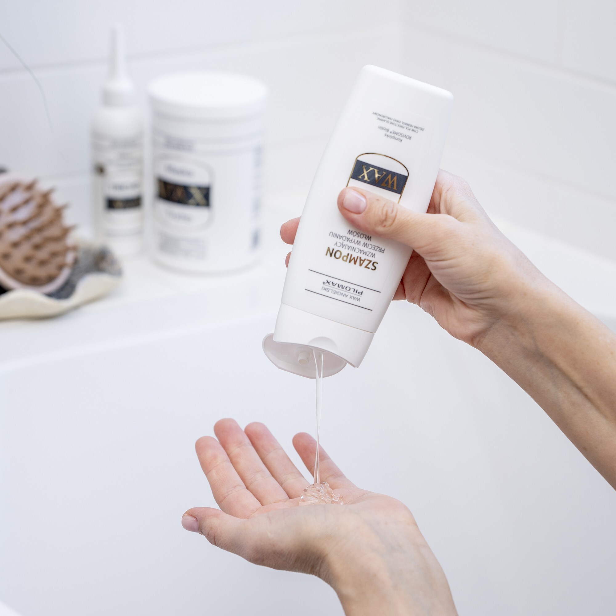 WAX Tricho Szampon wzmacniający przeciw wypadaniu włosów, 200 ml